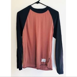 OLD NAVY PRINTS ON FINERY LONG SLEEVE SHIRT 100% COTTON ORANGE BLACK MEN SIZE M